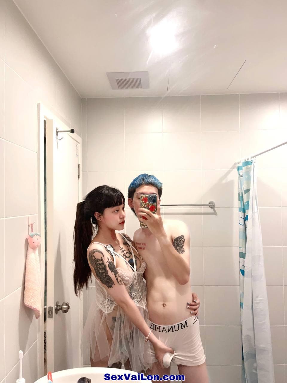 Sex ITSMUKKKKK only - Hot girl tattooed